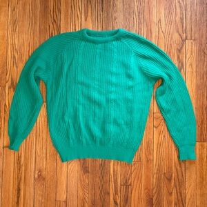 Kelly green cable knit vintage sweater size medium large